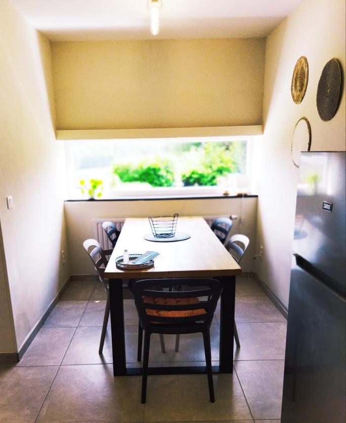 Le Clos Des 3 - Vacances Avec Vue En Ardennes A 5 Kilometres De La Roche - Maison De 90 M2 Avec Chambres - Avec Magnifique Jardin Rendeux Exteriér fotografie